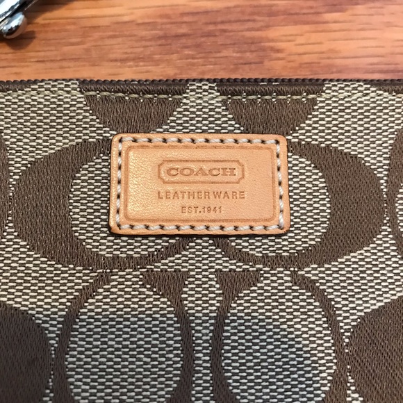 Coach Signature Jacquard Wristlet - Tan / Brown - Picture 4 of 16